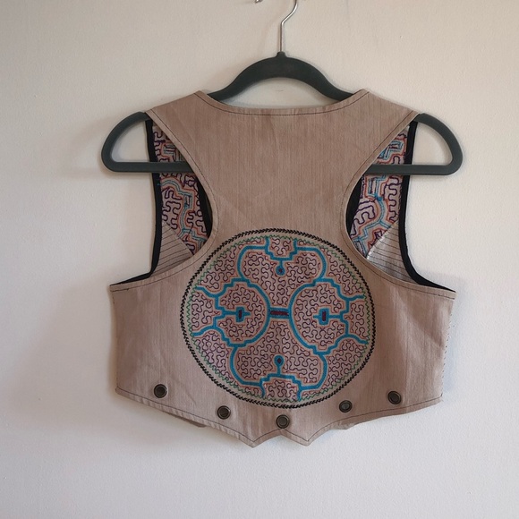 NWOT ONANYA Handmade Embroidered Organic Cotton Vest - Picture 5 of 8